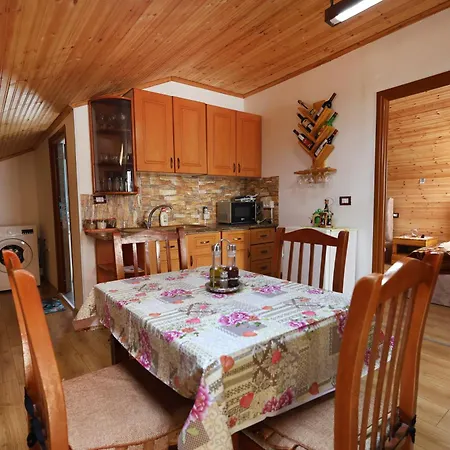 Samuela Cozy Retreat Villa Berat Exterior photo